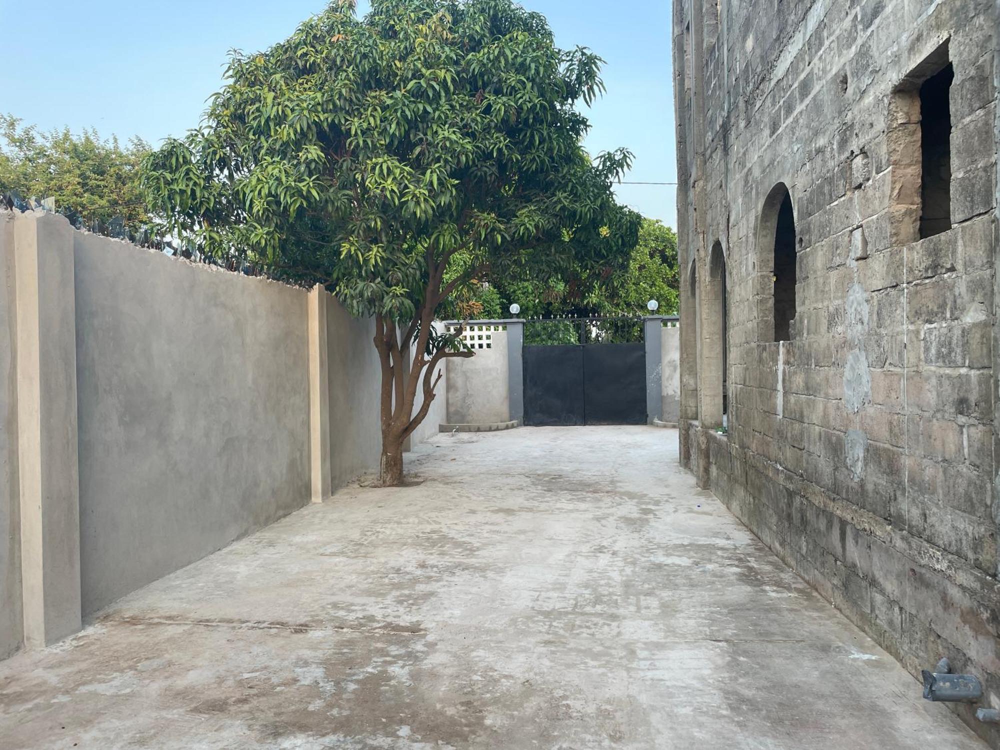 Brufut Nabixx Residence מראה חיצוני תמונה