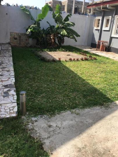 Brufut Nabixx Residence מראה חיצוני תמונה